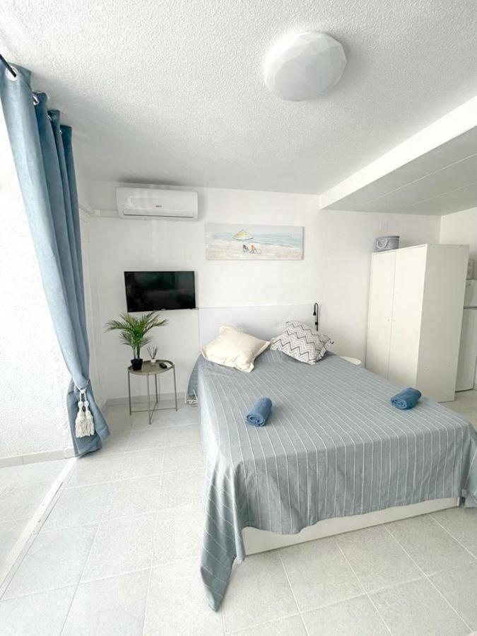 Studio Flat 150M Away From Beach Torrevieja Dış mekan fotoğraf