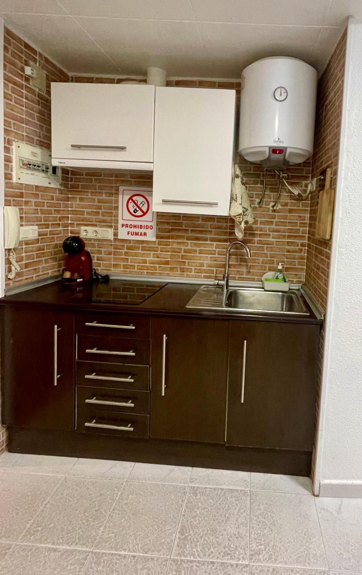 Studio Flat 150M Away From Beach Torrevieja Dış mekan fotoğraf